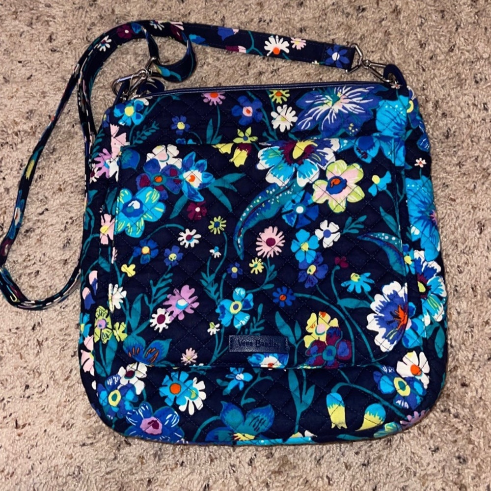 Vera Bradley Crossbody Mailbag NWT